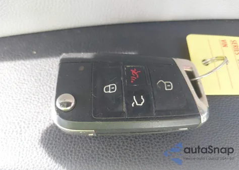 2018 Volkswagen Tiguan 2.0T Se/2.0T Sel z USA, uszkodzony, nr VIN 3VV3B7AX5JM070900